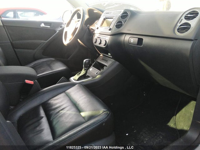 WVGJV7AX3GW521727 Volkswagen Tiguan Comfortline/highline