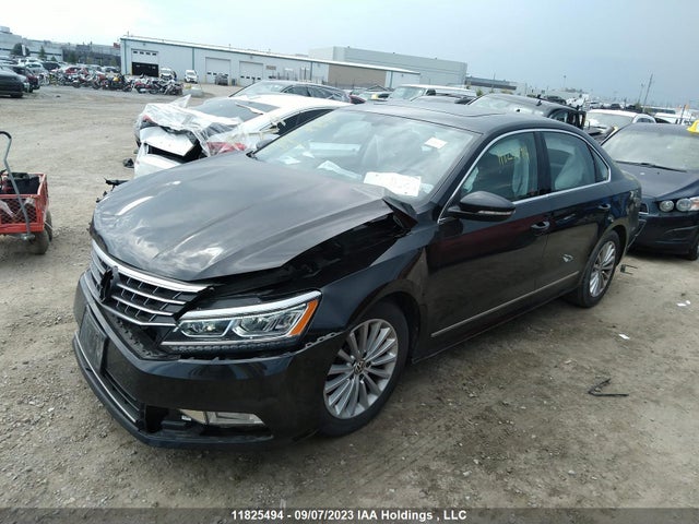 1VWBT7A3XHC037629 Volkswagen Passat Comfortline
