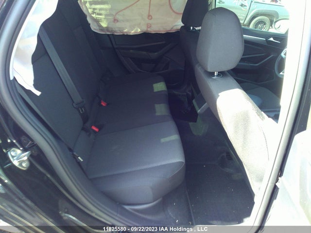3VWC57BU2MM010438 Volkswagen Jetta Comfortline