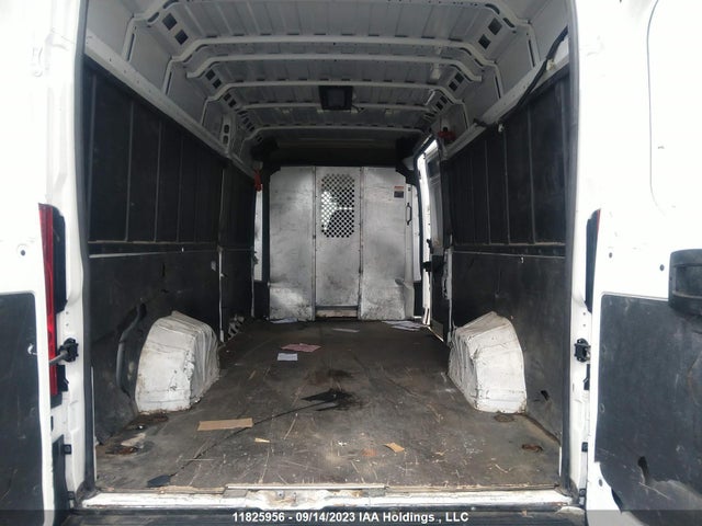 3C6MRVJG3ME545226 RAM Promaster Cargo Van