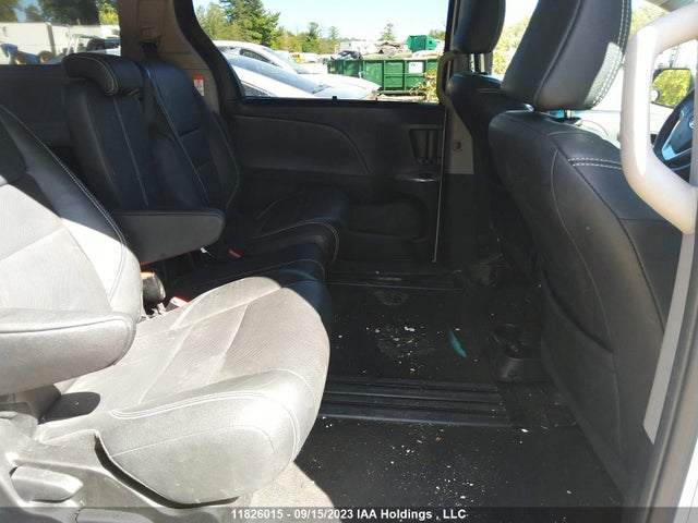 Toyota SIENNA SE 2017 5TDXZ3DC7HS839338 Image 8