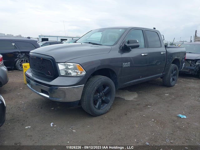 1C6RR7LG9JS341943 RAM 1500 Slt