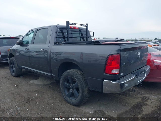 1C6RR7LG9JS341943 RAM 1500 Slt