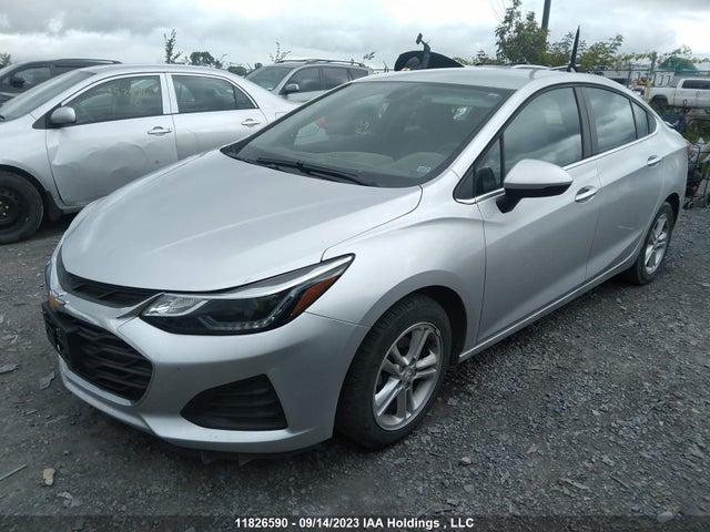 Chevrolet CRUZE LT 2019 1G1BE5SM9K7104271 Image 2