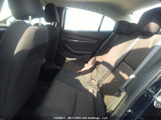 JM1BPAB77M1333560 Mazda Mazda3 Gx