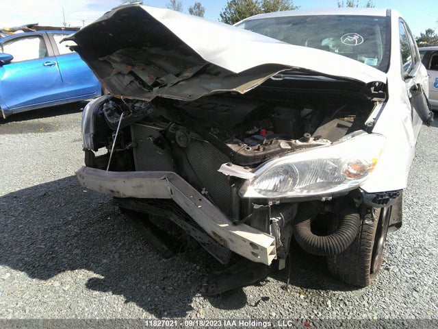 Toyota Matrix 2014 2T1KU4EE1EC131038 Image 6