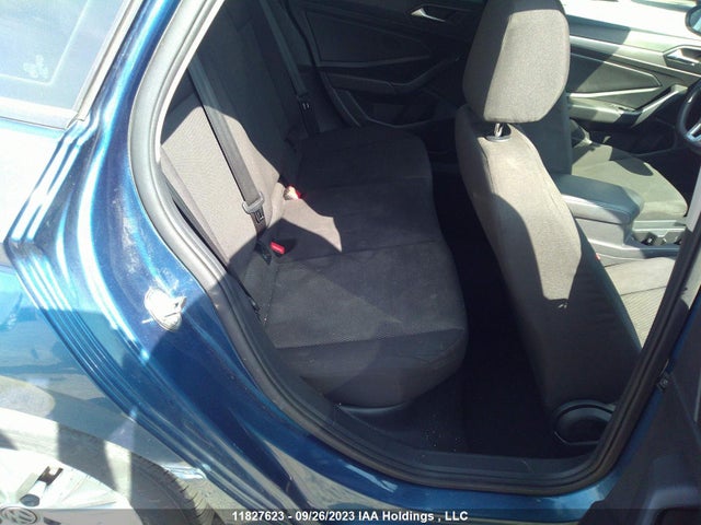 3VWC57BU5KM030096 Volkswagen Jetta Comfortline