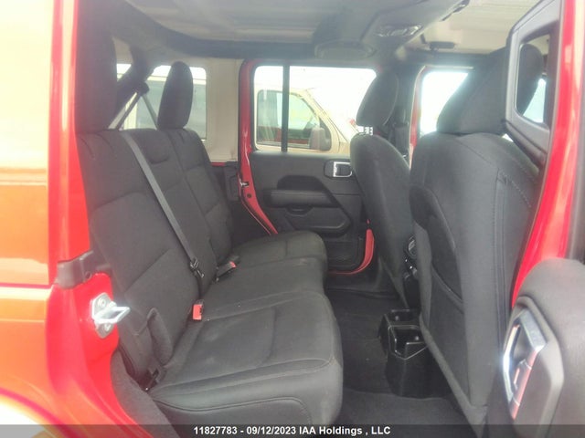 1C4HJXENXMW579272 Jeep Wrangler Unlimited Sahara