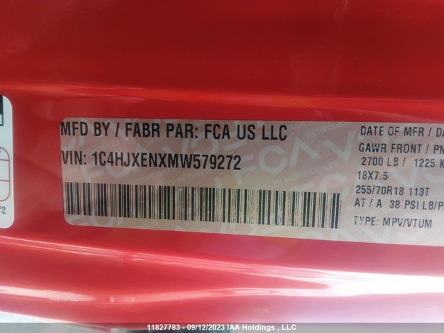 1C4HJXENXMW579272 Jeep Wrangler Unlimited Sahara