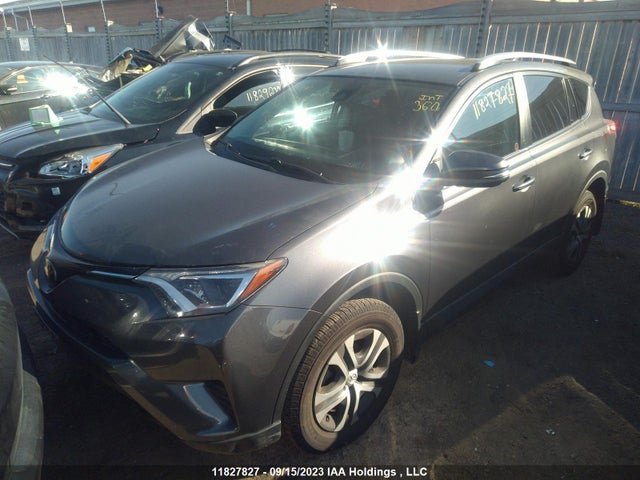 Toyota RAV4 LE 2017 2T3ZFREV7HW404743 Image 2