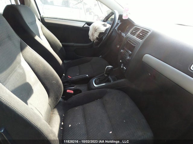 3VWD07AJ0EM237283 Volkswagen JETTA