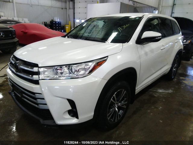 Toyota Highlander Le 2017 5TDBZRFH6HS464855 Image 2