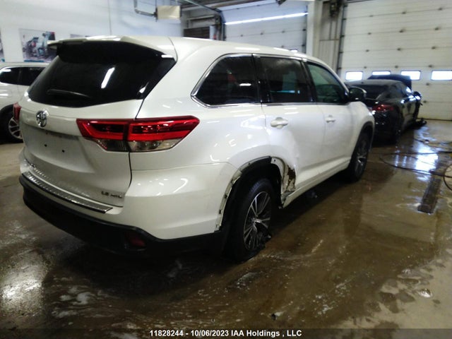 Toyota Highlander Le 2017 5TDBZRFH6HS464855 Image 6