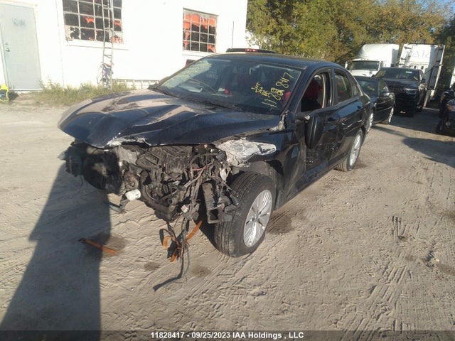 3VWC57BU1KM041001 Volkswagen Jetta Comfortline