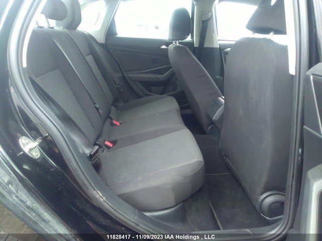 3VWC57BU1KM041001 Volkswagen Jetta Comfortline