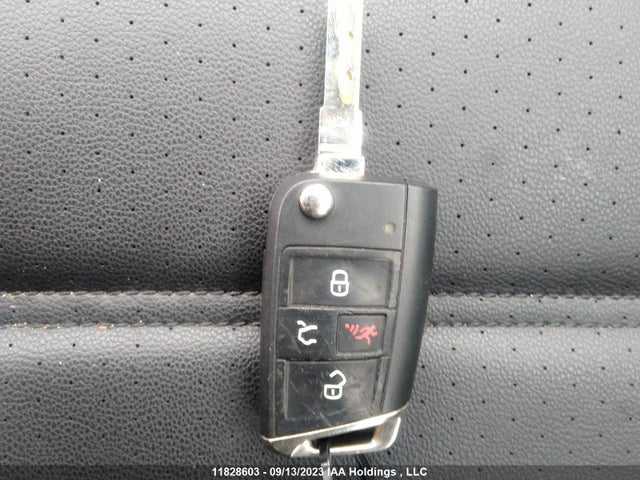 3VW217AU2HM008834 Volkswagen Golf Trendline/highline