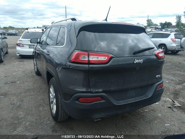 1C4PJLCB5FW760411 Jeep Cherokee North