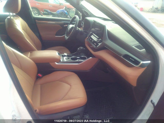 Toyota Highlander Limited 2022 5TDFZRBH1NS211655 Image 5