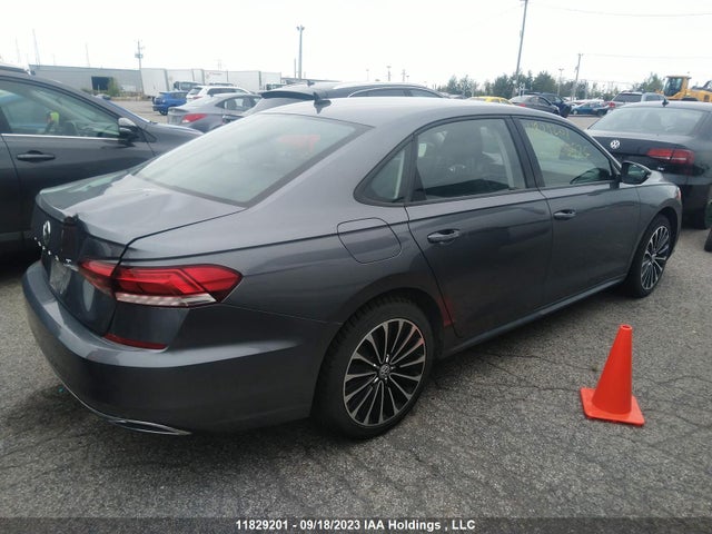 1VWBA7A39NC006826 Volkswagen Passat 2.0t Limited Edition