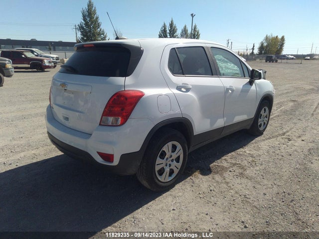 Chevrolet TRAX LS 2017 3GNCJKSB9HL170819 Image 4