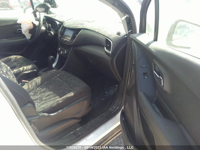 Chevrolet TRAX LS 2017 3GNCJKSB9HL170819 Image 5