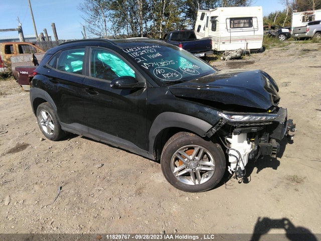 Hyundai Kona Essential 2021 KM8K12AA3MU743075 zdjęcie główne