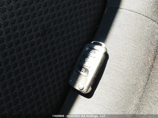 3VWDK7AJ5EM383561 Volkswagen Jetta Sedan Comfortline