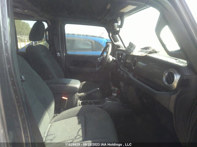 1C4HJXEG7KW648711 Jeep TJ