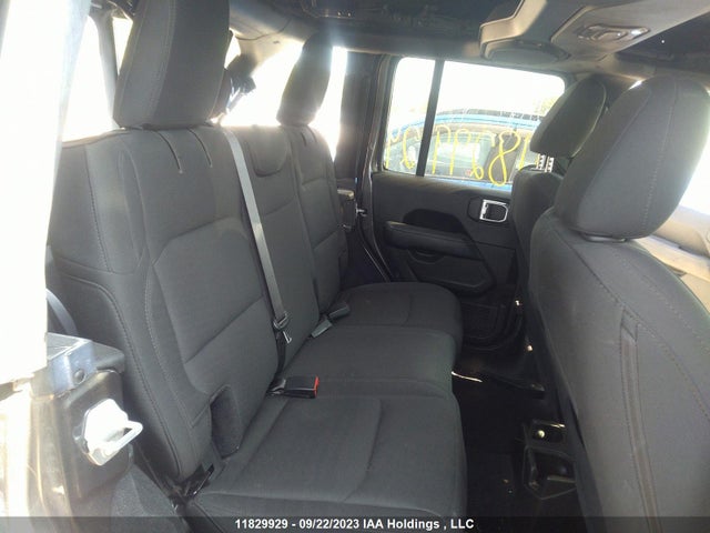 1C4HJXEG7KW648711 Jeep TJ