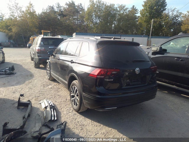 3VV2B7AX3JM048065 Volkswagen Tiguan Comfortline