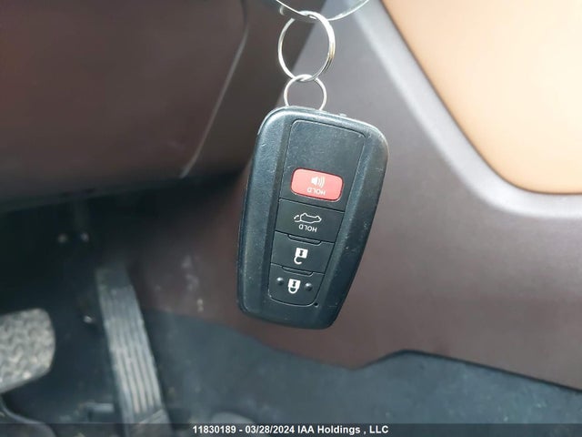 Toyota Highlander Limited 2022 5TDFZRBH6NS199695 Image 11