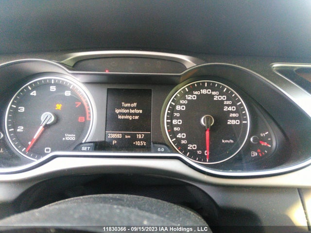 WAUKFCFL3FN000450 Audi A4 Technik Plus