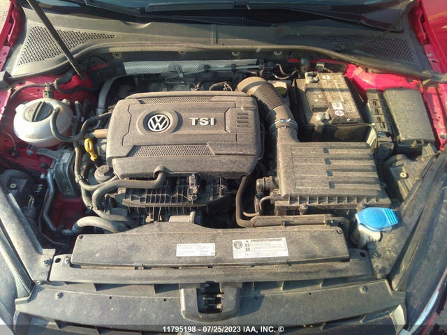 3VW017AU8HM543917 Volkswagen Golf Sportwagen S