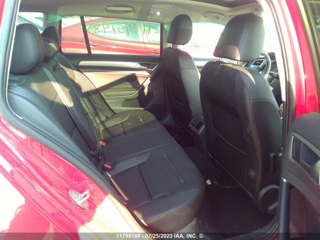 3VW017AU8HM543917 Volkswagen Golf Sportwagen S