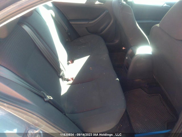 3VW267AJ2GM317063 Volkswagen Jetta Sedan Trendline/trendline+