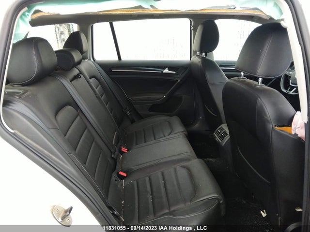 3VWFA7AU4FM502482 Volkswagen Golf Sportwagon Trendline/comfortline