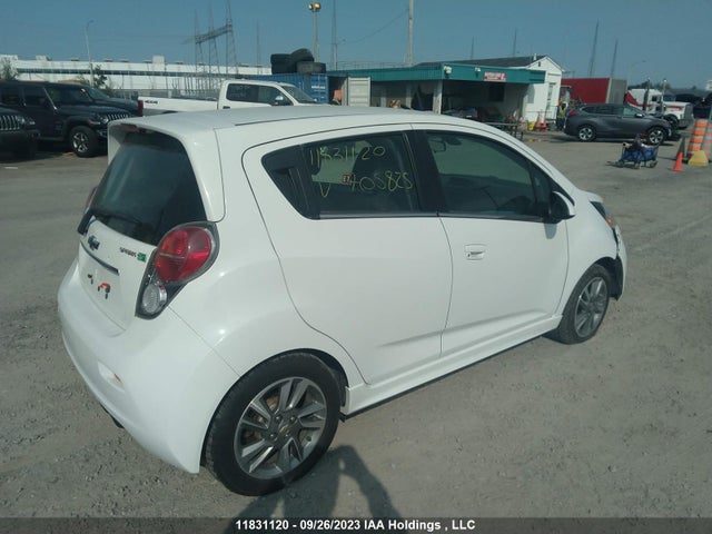 Chevrolet Spark Ev Lt 2015 KL8CL6S04FC705825 Image 4