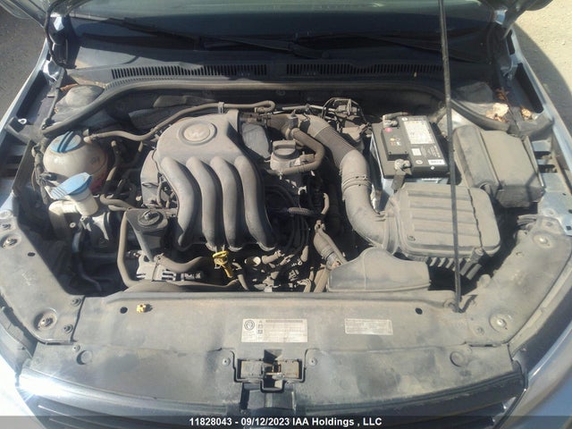 3VW2K7AJ4EM217541 Volkswagen Jetta Sedan Trendline+
