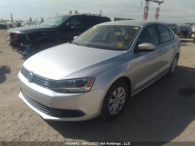 3VW2K7AJ4EM217541 Volkswagen Jetta Sedan Trendline+