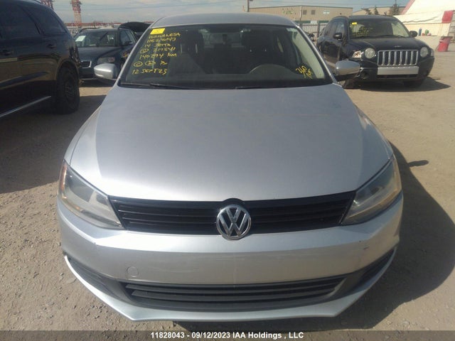 3VW2K7AJ4EM217541 Volkswagen Jetta Sedan Trendline+
