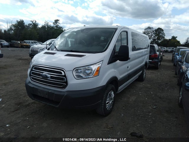 Ford Transit Wagon Xl/xlt 2015 1FBZX2ZM5FKA82216 Image 2