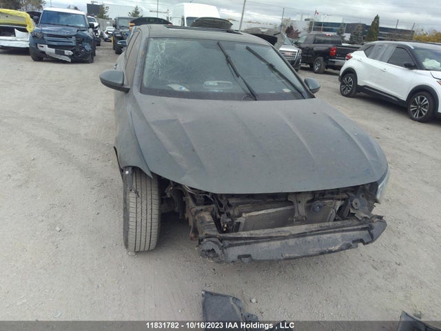3VWE57BU1KM064075 Volkswagen Jetta Highline