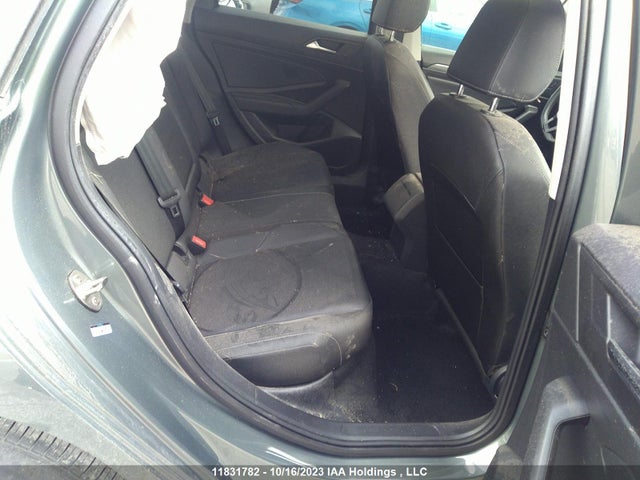 3VWE57BU1KM064075 Volkswagen Jetta Highline