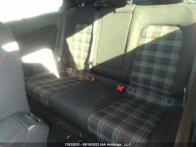 3VWYT7AU0FM052767 Volkswagen GOLF GTI