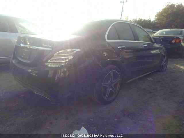 55SWF4KB4JU263639 Mercedes-Benz C-class C 300