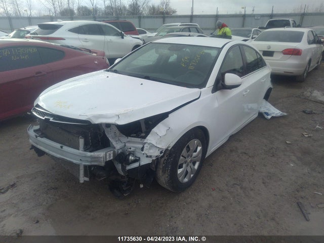 Chevrolet CRUZE LT 2014 1G1PC5SB8E7431596 Image 2