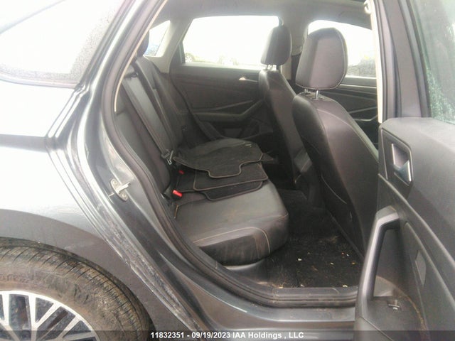 3VWE57BU9MM077353 Volkswagen Jetta Highline