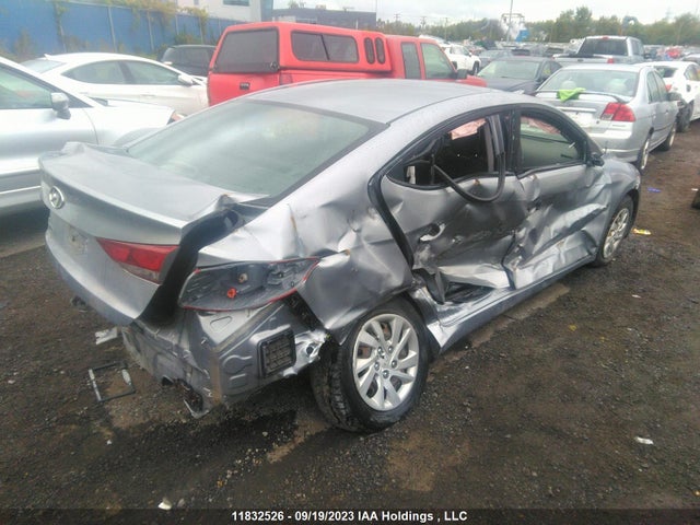 Hyundai Elantra Le 2017 5NPD74LF7HH089052 Image 4