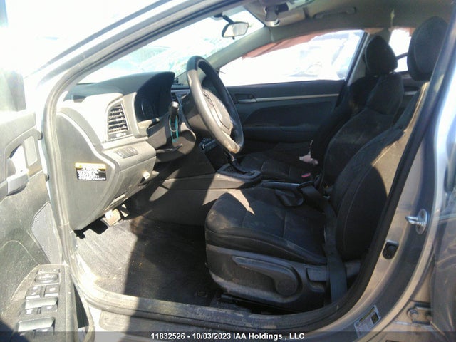 Hyundai Elantra Le 2017 5NPD74LF7HH089052 Image 5
