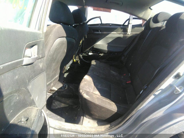Hyundai Elantra Le 2017 5NPD74LF7HH089052 Image 8